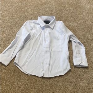 White dress shirt